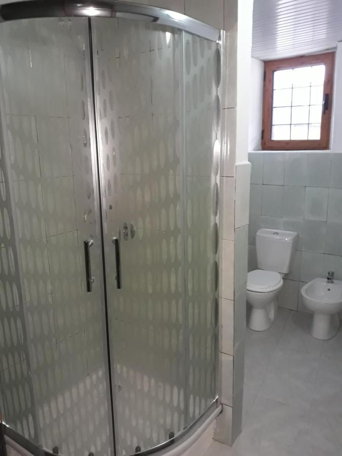 Rooms For Rent Shkoder Bagian luar foto
