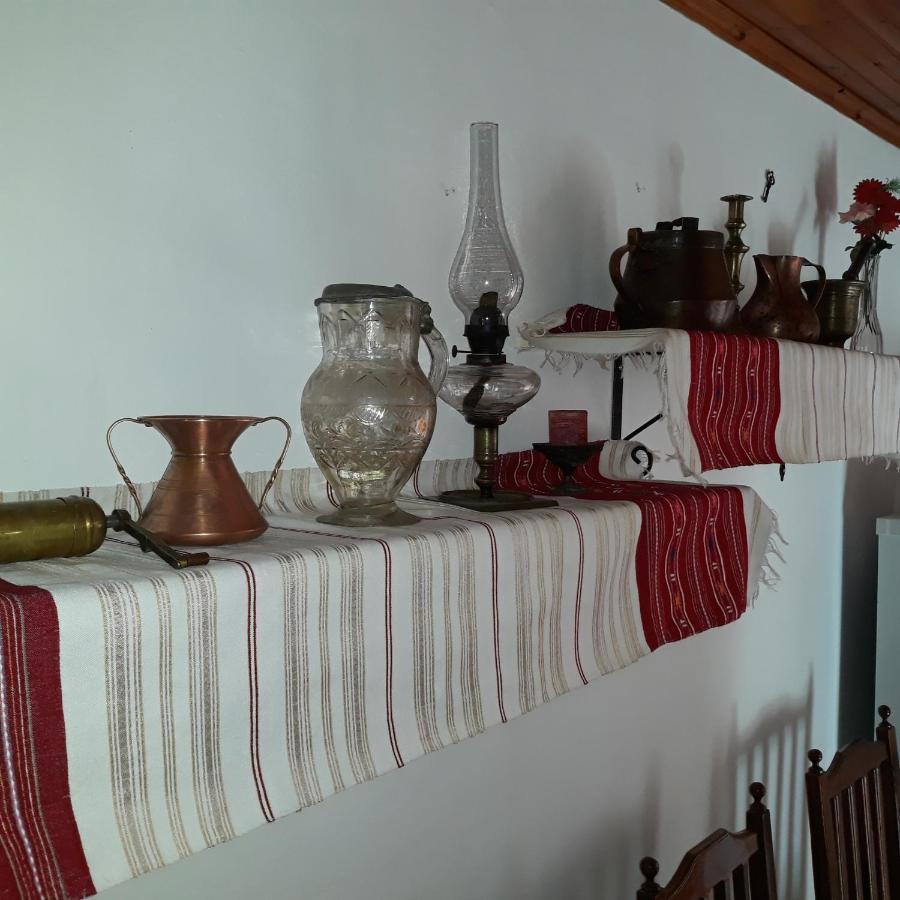 Rooms For Rent Shkoder Bagian luar foto