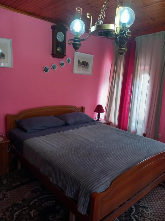 Rooms For Rent Shkoder Bagian luar foto