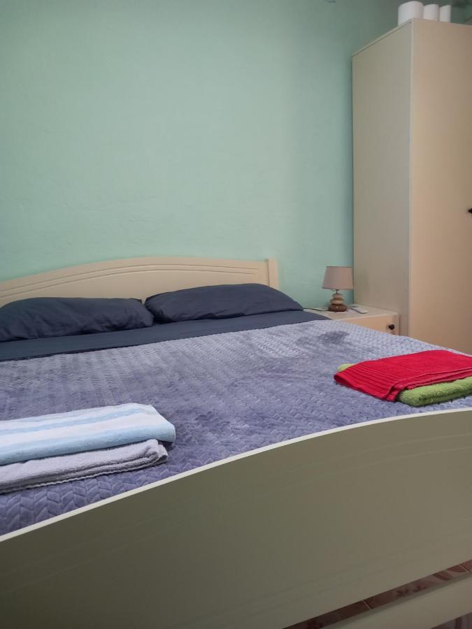 Rooms For Rent Shkoder Bagian luar foto