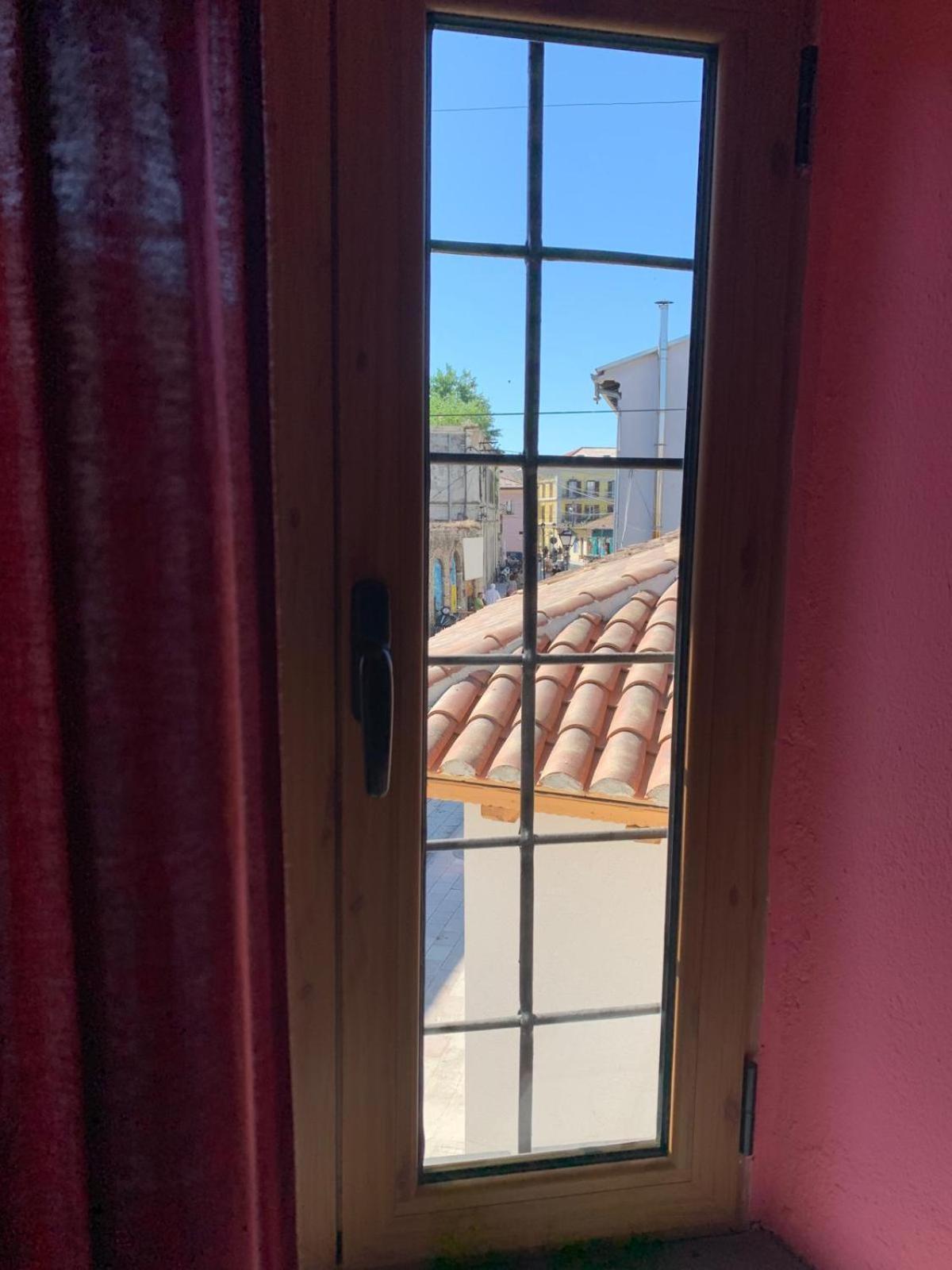 Rooms For Rent Shkoder Bagian luar foto